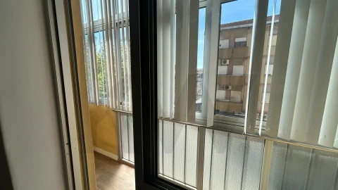 Apartamento T3 para Arrendamento em Alto do Seixalinho, Santo André e Verderena