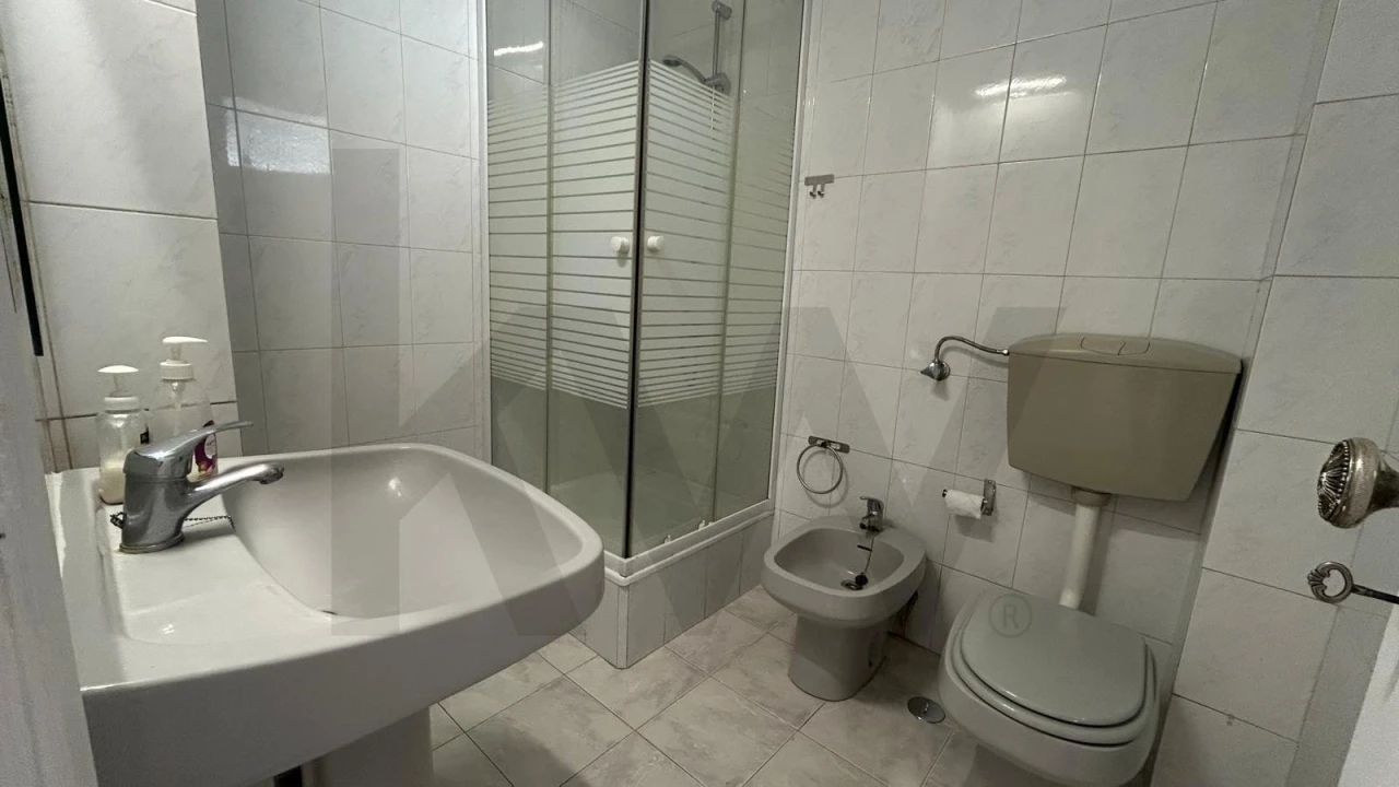 Apartamento T3 para Arrendamento em Alto do Seixalinho, Santo André e Verderena Foto 20