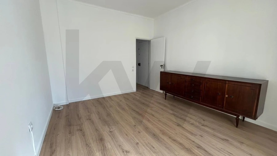 Apartamento T3 para Arrendamento em Alto do Seixalinho, Santo André e Verderena Foto 10