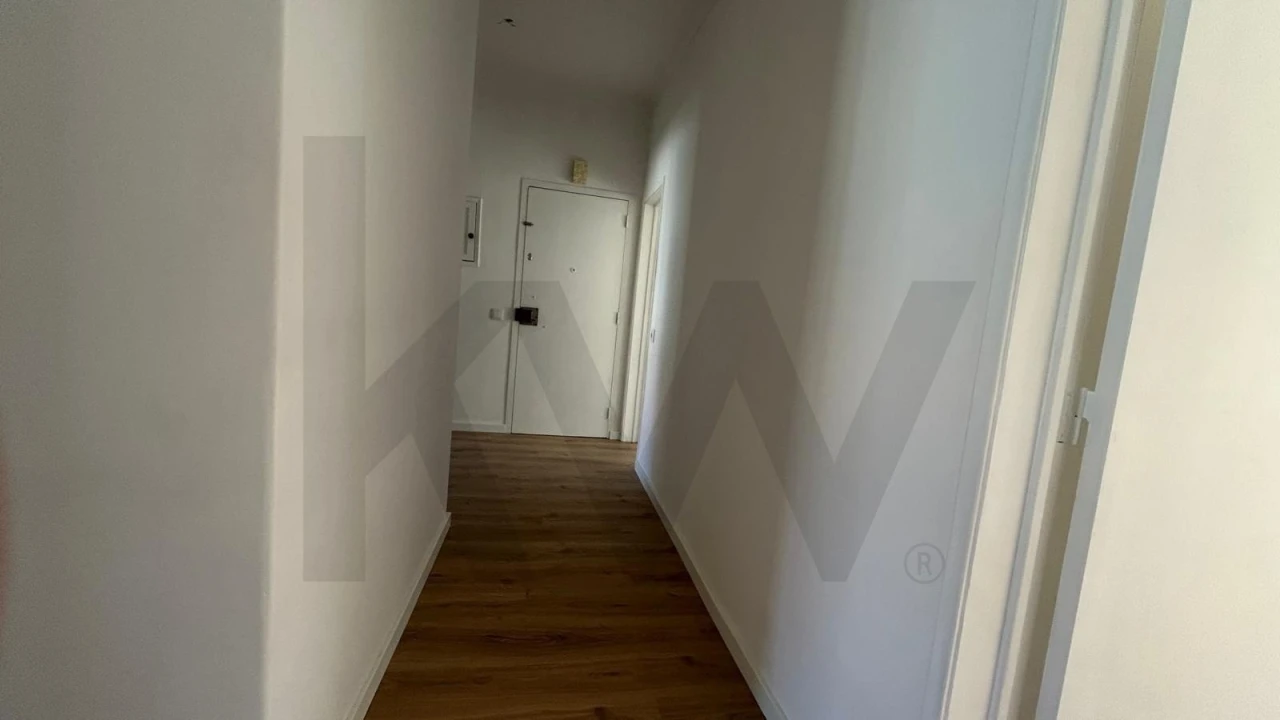 Apartamento T3 para Arrendamento em Alto do Seixalinho, Santo André e Verderena Foto 23