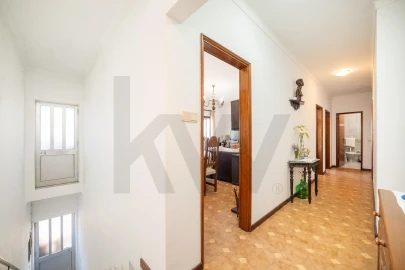 Moradia T3 para Venda em Brasfemes