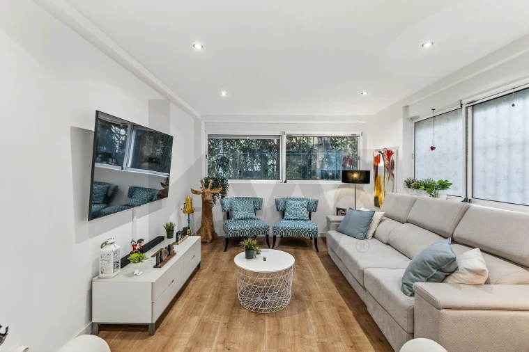 Apartamento T3 para Venda em Avenidas Novas Foto 6