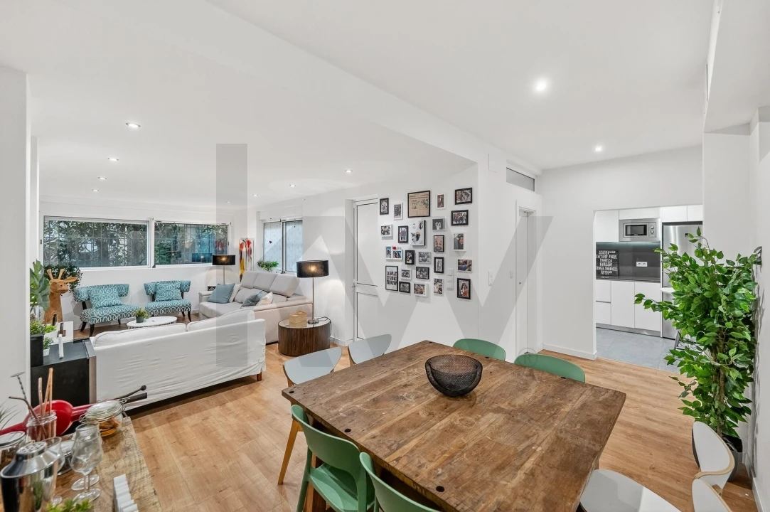 Apartamento T3 para Venda em Avenidas Novas Foto 1