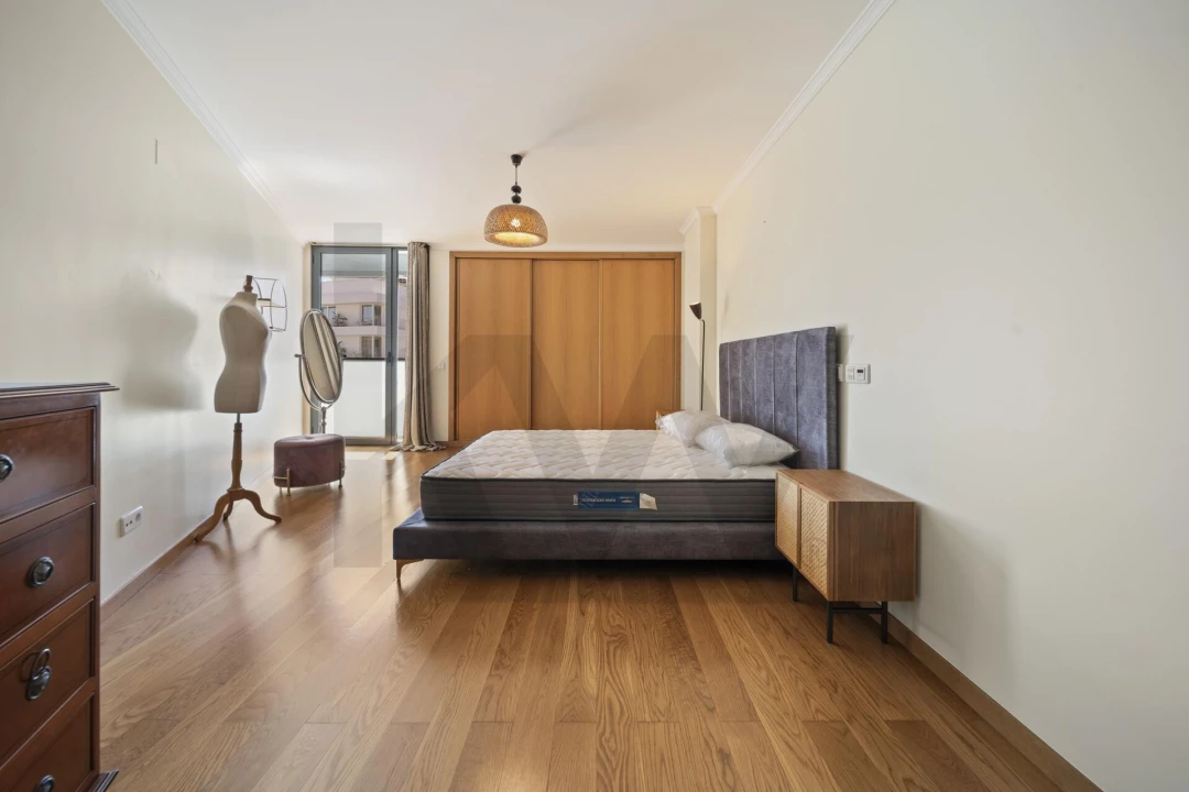 Apartamento T3 para Venda em Funchal (Santa Luzia) Foto 9