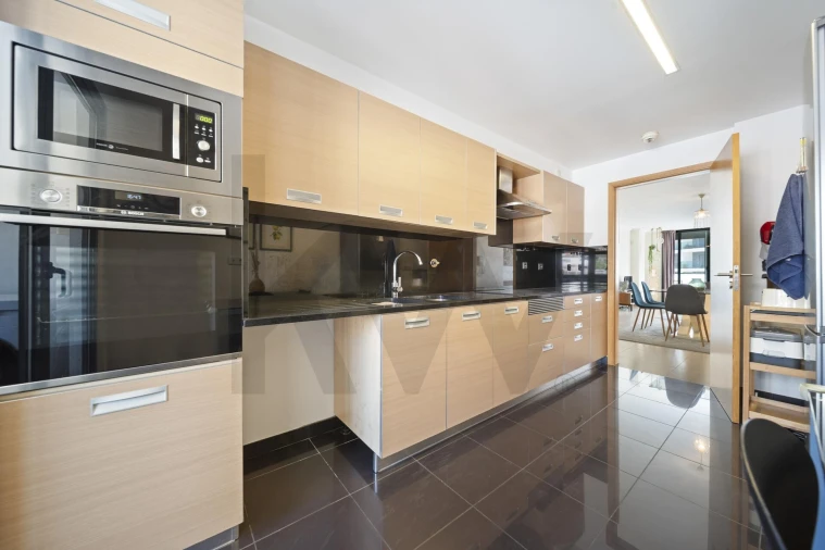 Apartamento T3 para Venda em Funchal (Santa Luzia) Foto 6