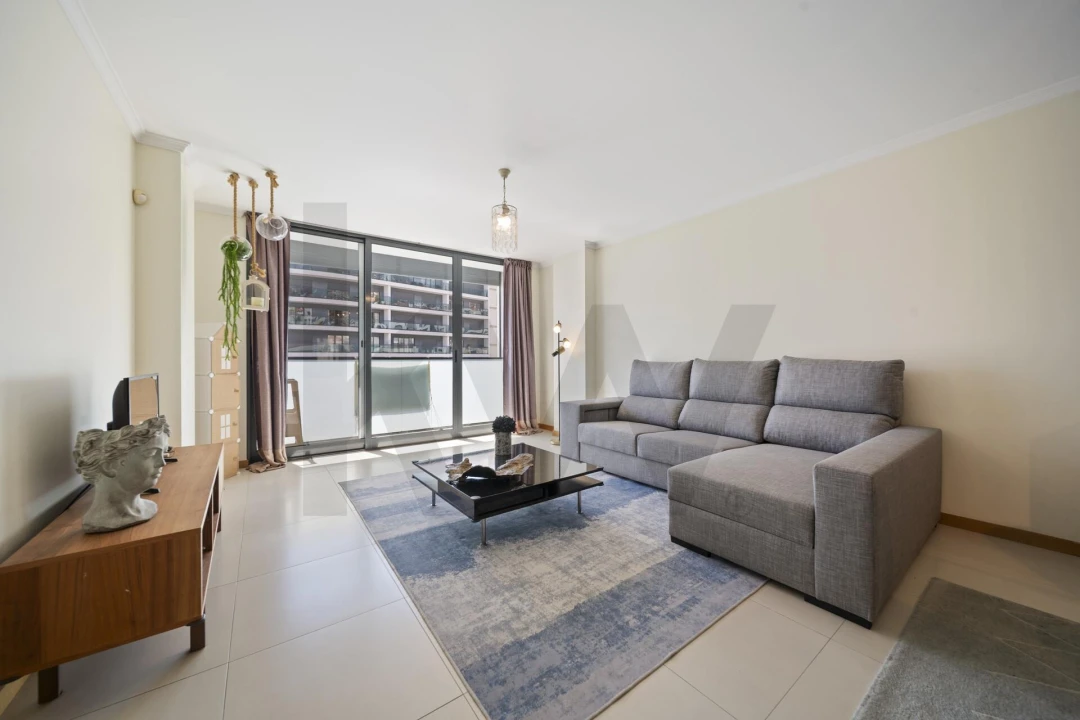 Apartamento T3 para Venda em Funchal (Santa Luzia) Foto 2