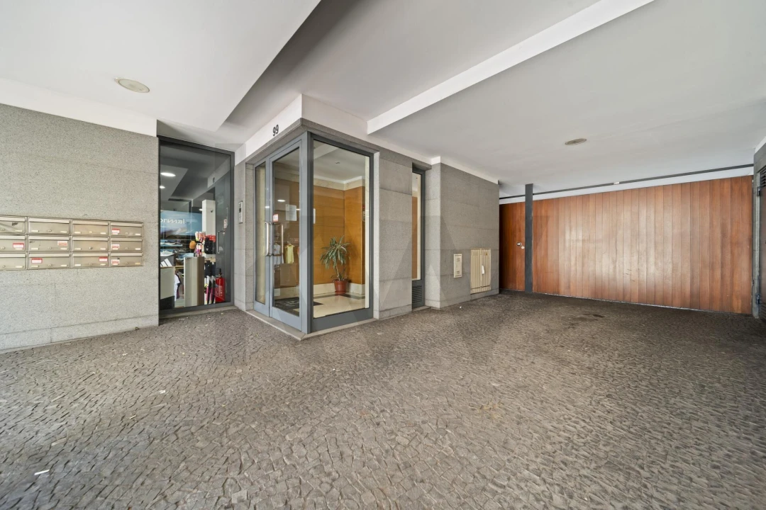 Apartamento T3 para Venda em Funchal (Santa Luzia) Foto 19