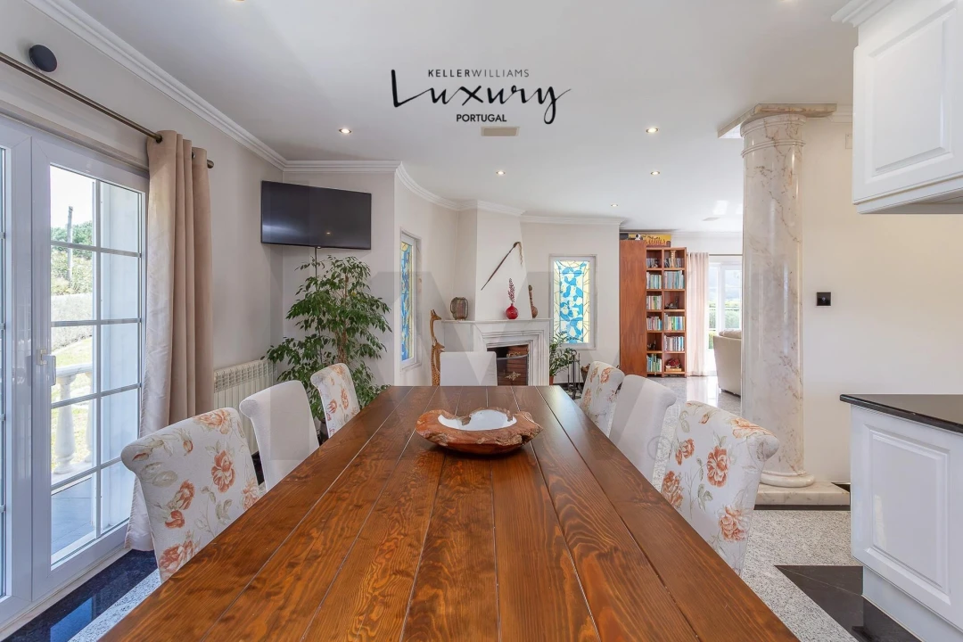 Moradia T4 para Venda em São João das Lampas e Terrugem Foto 13