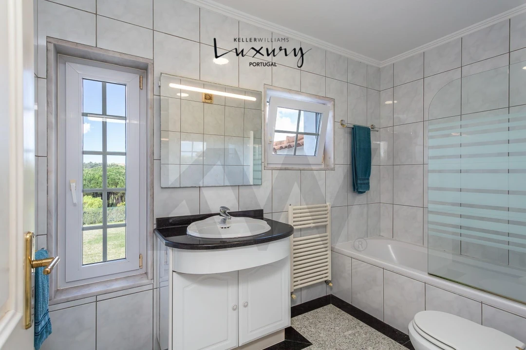 Moradia T4 para Venda em São João das Lampas e Terrugem Foto 27