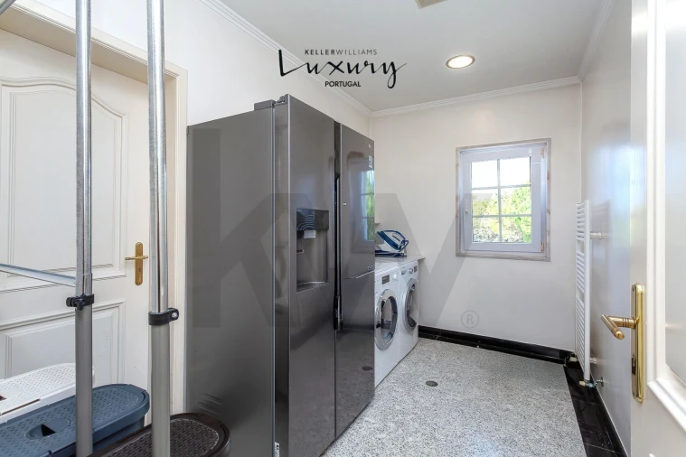 Moradia T4 para Venda em São João das Lampas e Terrugem Foto 19