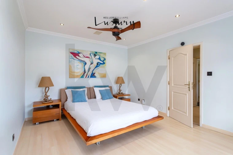 Moradia T4 para Venda em São João das Lampas e Terrugem Foto 22