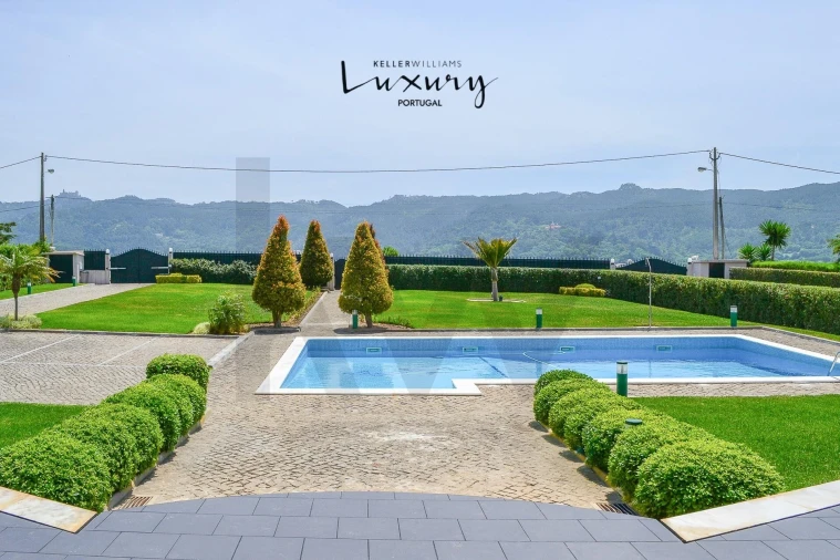 Moradia T4 para Venda em São João das Lampas e Terrugem Foto 3