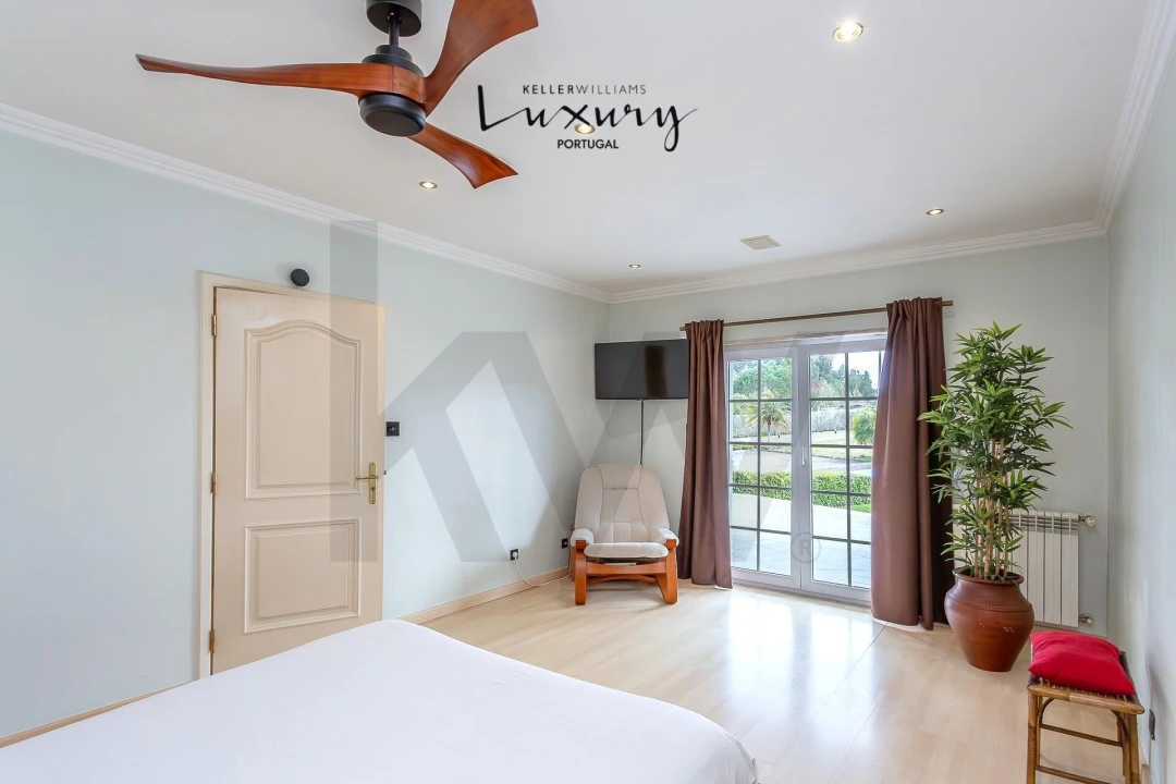 Moradia T4 para Venda em São João das Lampas e Terrugem Foto 23