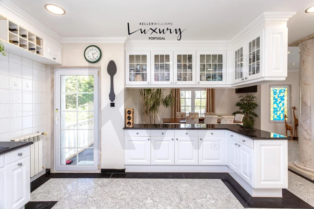 Moradia T4 para Venda em São João das Lampas e Terrugem Foto 18