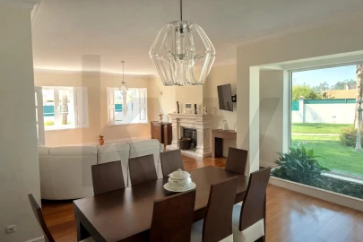 Moradia T7 para Venda em Tocha