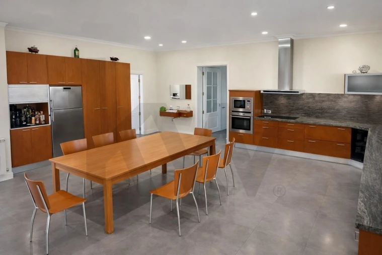 Moradia T7 para Venda em Tocha Foto 9