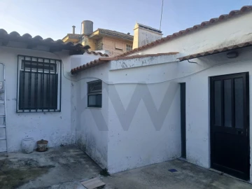 Quinta T5 para Venda em Torrão