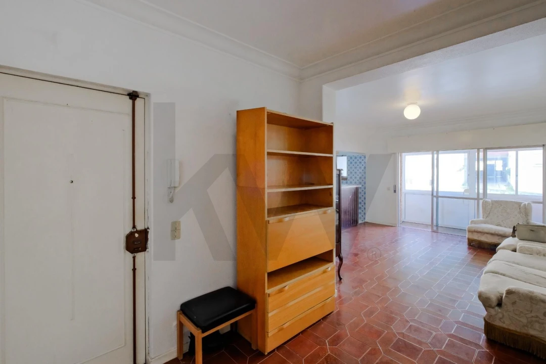 Apartamento T1 para Venda em Carcavelos e Parede Foto 6