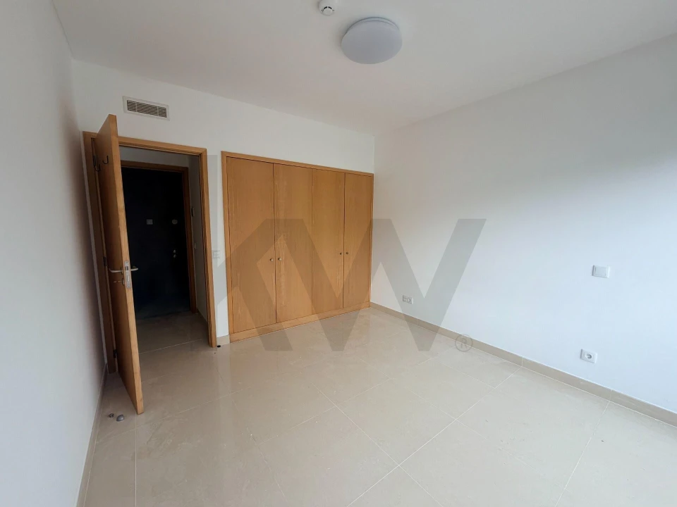 Apartamento T1 para Venda em Quinta do Anjo Foto 7