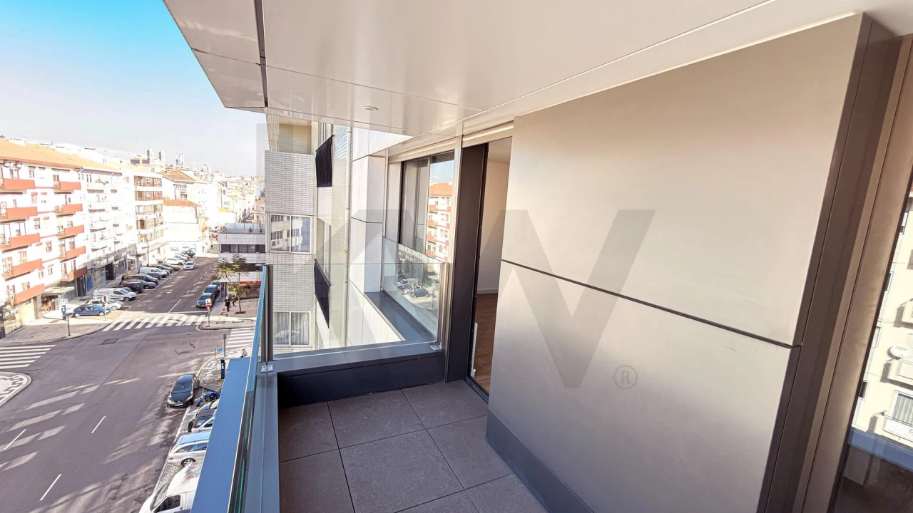 Apartamento T3 para Venda em Cedofeita, Santo Ildefonso, Sé, Miragaia, São Nicolau e Vitória Foto 4