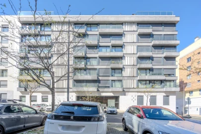 Apartamento T1 para Arrendamento em São Domingos de Benfica