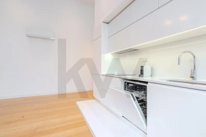 Apartamento T1 para Arrendamento em São Domingos de Benfica