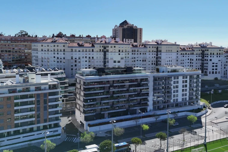 Apartamento T1 para Arrendamento em São Domingos de Benfica Foto 32