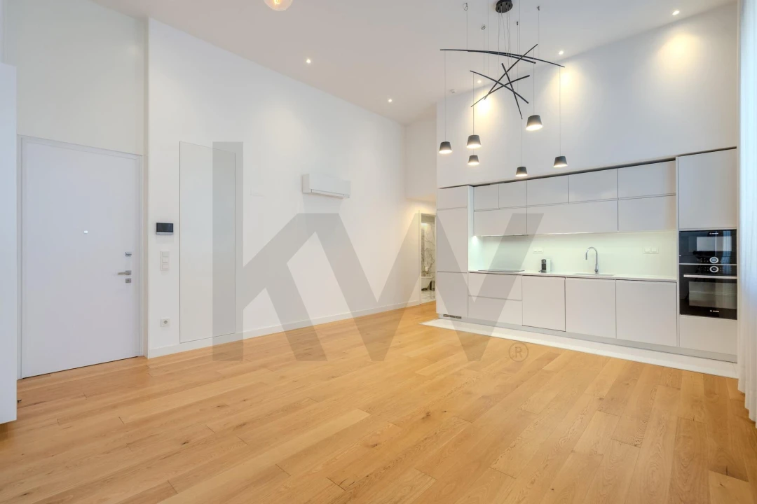 Apartamento T1 para Arrendamento em São Domingos de Benfica Foto 1