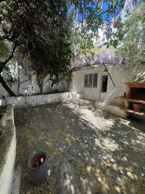 Moradia T3 para Venda em Barbacena e Vila Fernando