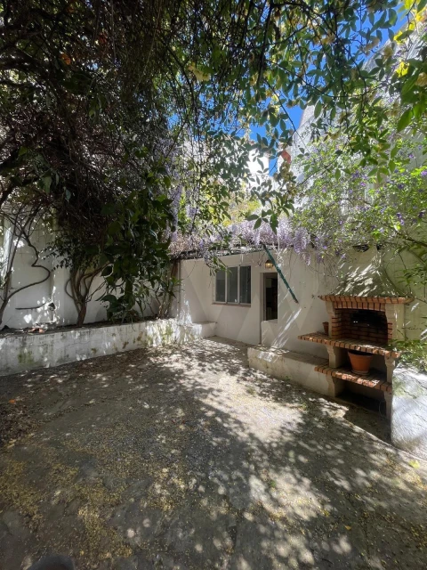 Moradia T3 para Venda em Barbacena e Vila Fernando