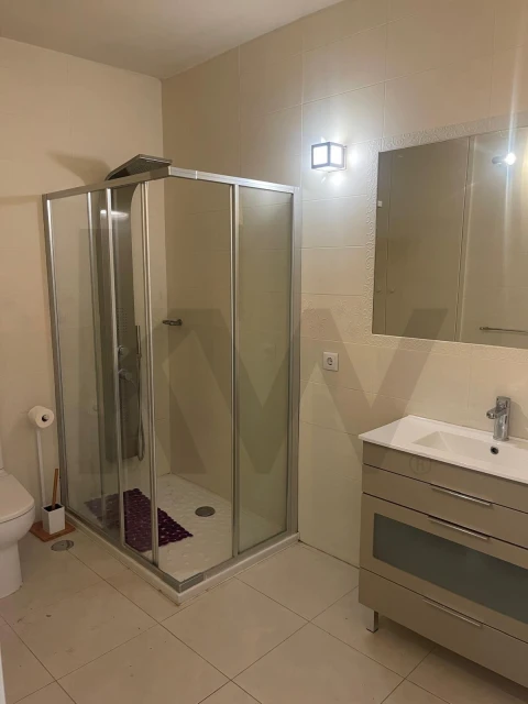 Moradia T3 para Venda em Barbacena e Vila Fernando