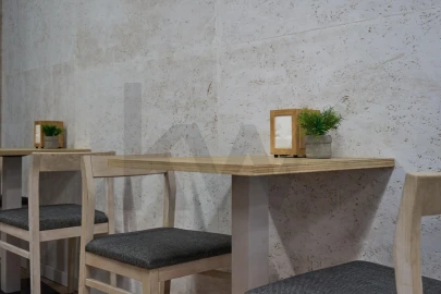 Prédio para Venda em Romeira e Várzea