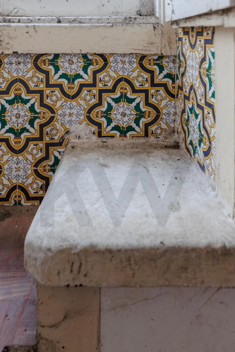 Prédio para Venda em Romeira e Várzea