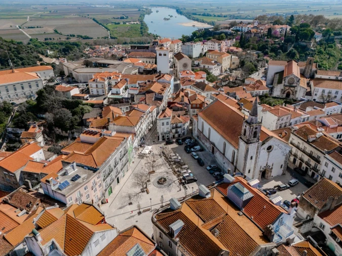 Prédio para Venda em Romeira e Várzea Foto 58