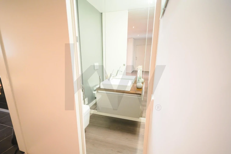 Apartamento T2 para Venda em São Domingos de Benfica Foto 13