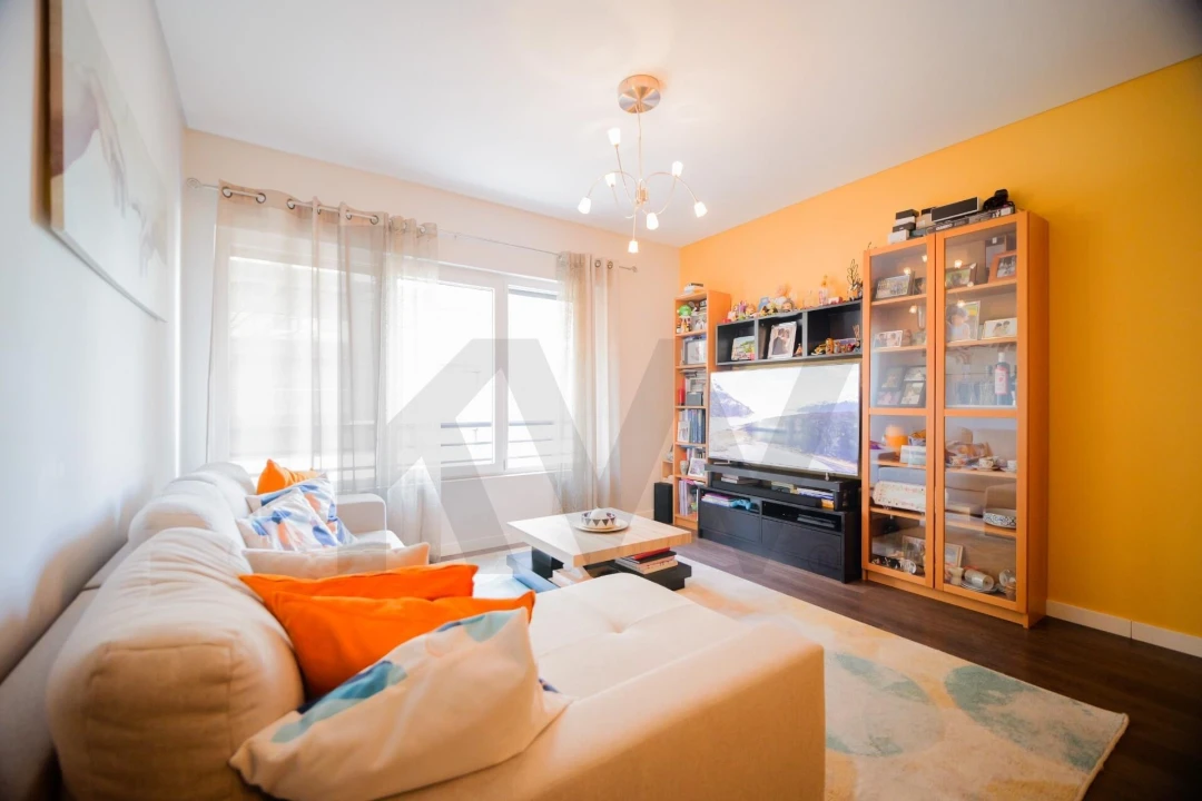 Apartamento T2 para Venda em São Domingos de Benfica Foto 17