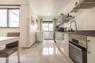 Apartamento T3 para Venda em Alto do Seixalinho, Santo André e Verderena