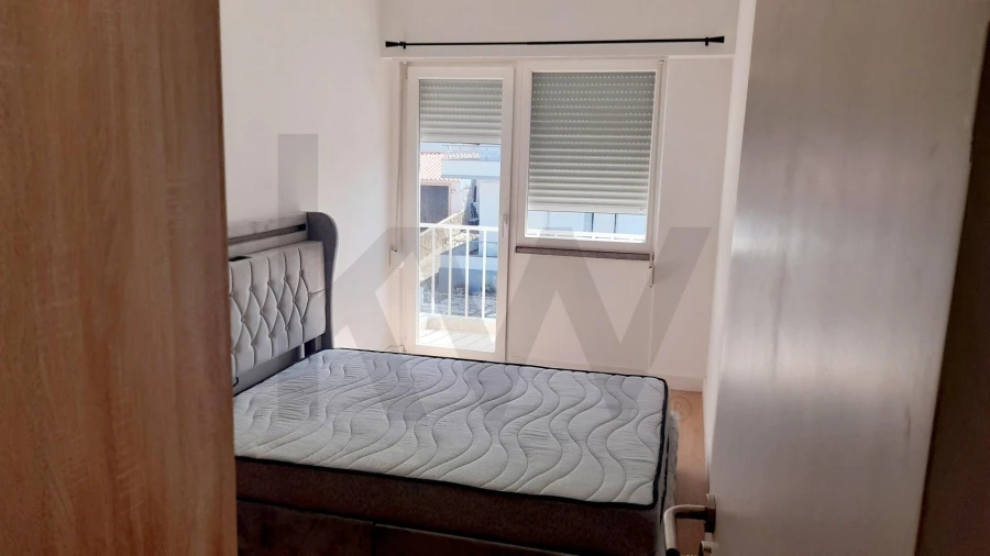 Apartamento T2 para Arrendamento em Romeira e Várzea Foto 14