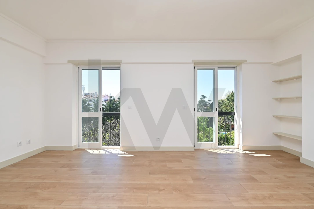 Apartamento T4 para Venda em Cascais e Estoril Foto 1