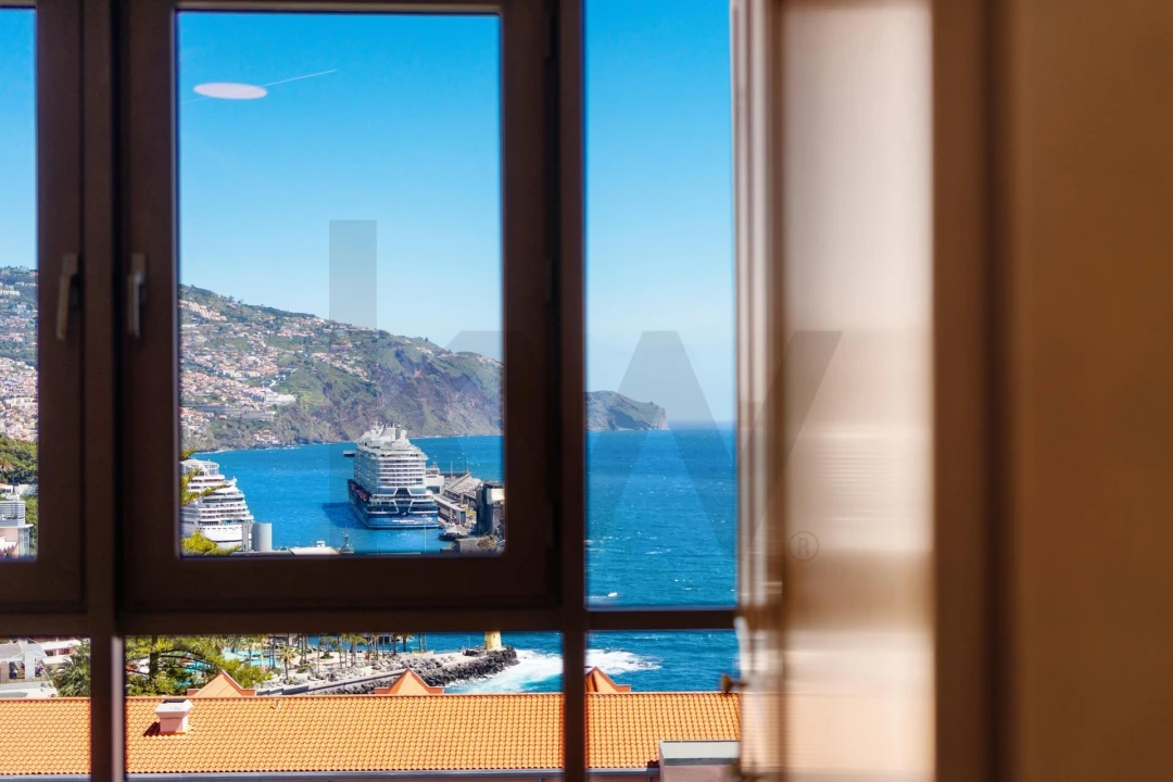 Apartamento T1 para Venda em São Martinho Foto 10