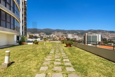 Apartamento T1 para Venda em São Martinho