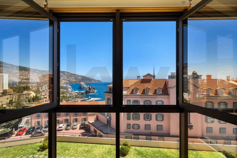 Apartamento T1 para Venda em São Martinho Foto 21