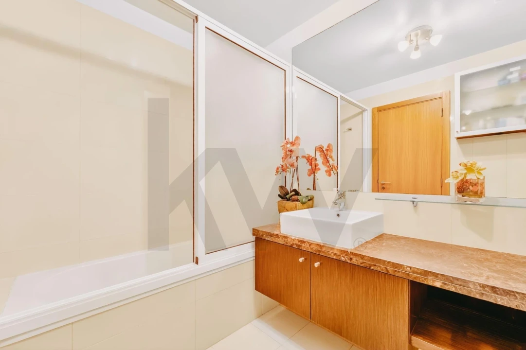 Apartamento T4 para Venda em São Martinho Foto 25