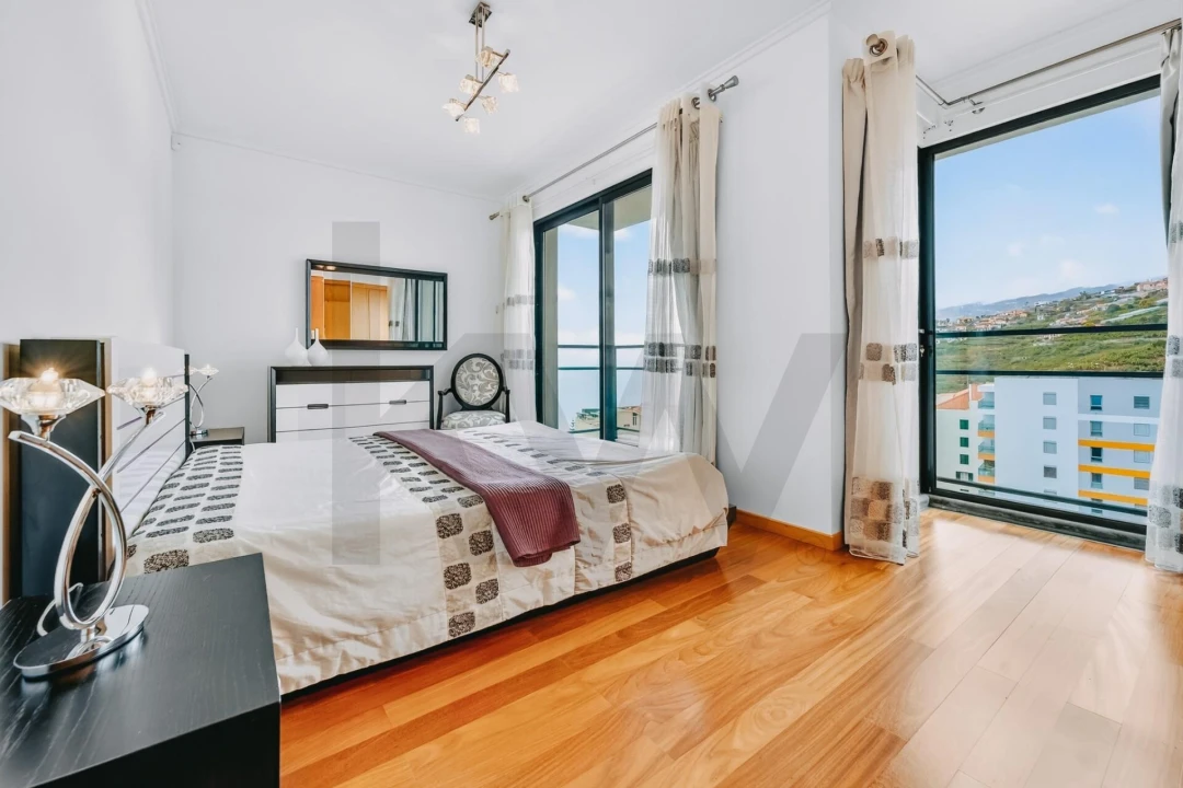 Apartamento T4 para Venda em São Martinho Foto 29