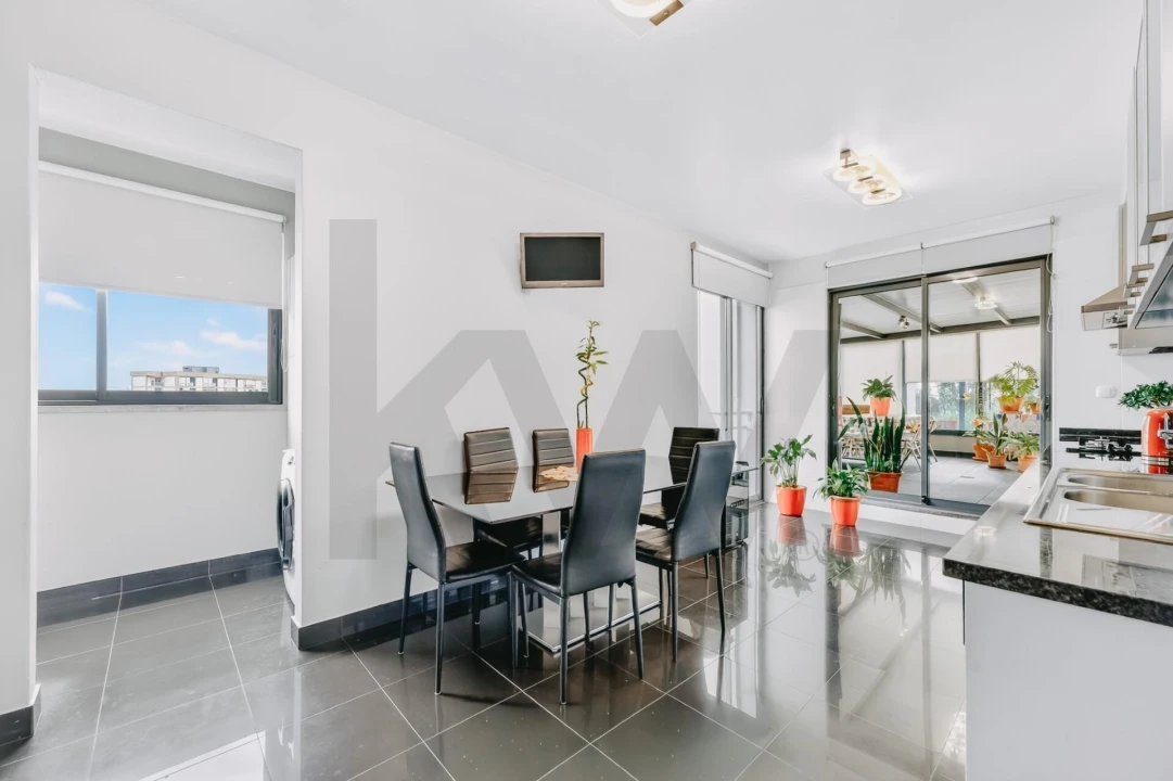 Apartamento T4 para Venda em São Martinho Foto 10