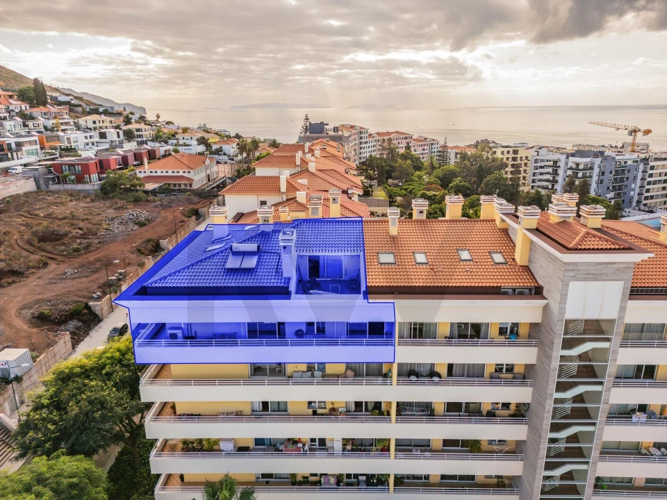 Apartamento T4 para Venda em São Martinho Foto 47