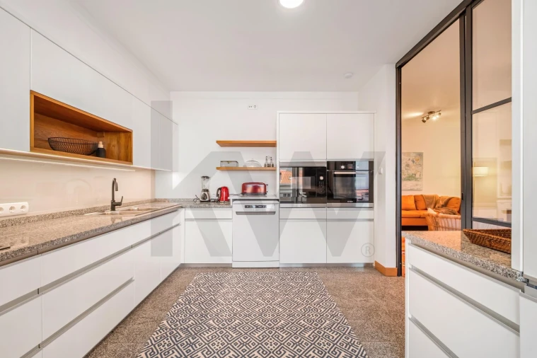 Apartamento T4 para Venda em São Martinho Foto 9