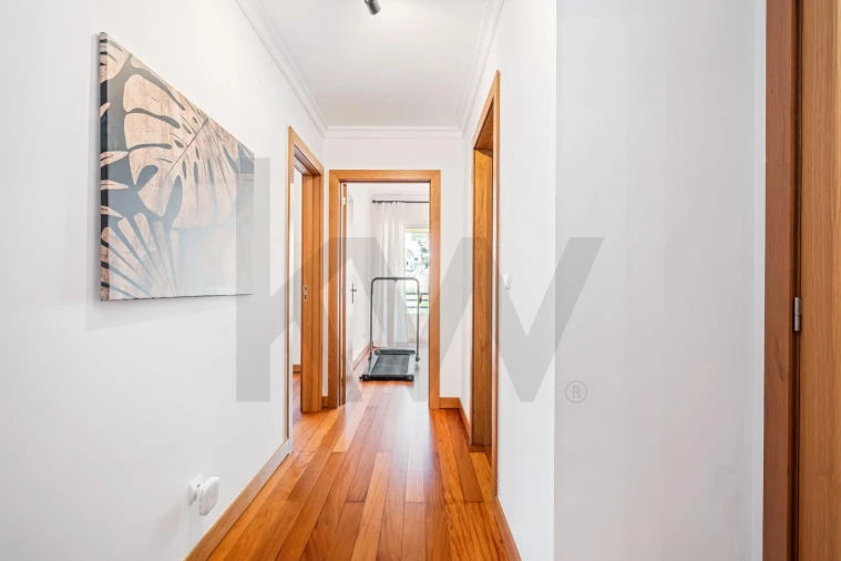 Apartamento T4 para Venda em São Martinho Foto 12