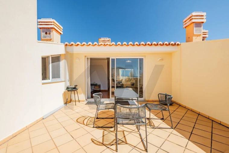 Apartamento T4 para Venda em São Martinho Foto 44