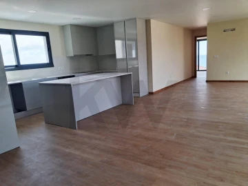 Apartamento T2 para Venda em Funchal (Santa Maria Maior)